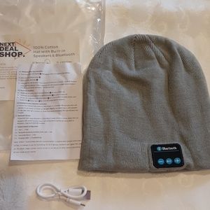 ROHS Beanie with speakers